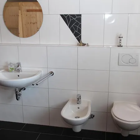 Semesterbostad Wiesenblick Fenja *